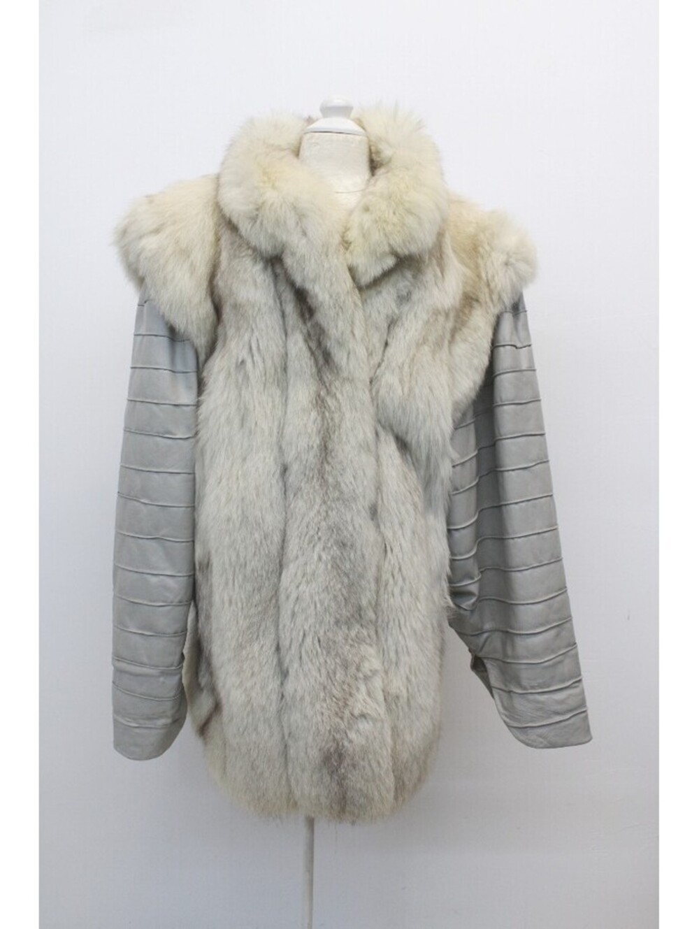 EXCELLENT NORWEGIAN BLUE FOX JACKET COAT W/ LEATHER SLEEVES WOMEN WOMAN SZ 12 L